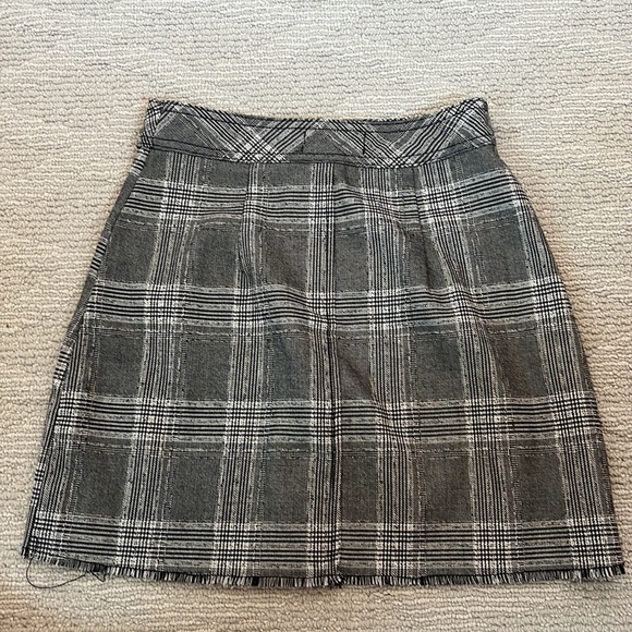 Urban outfitters plaid skirt - Picture 2 of 2